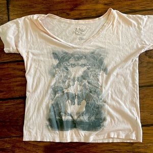 Size XS pink graphic t-shirt